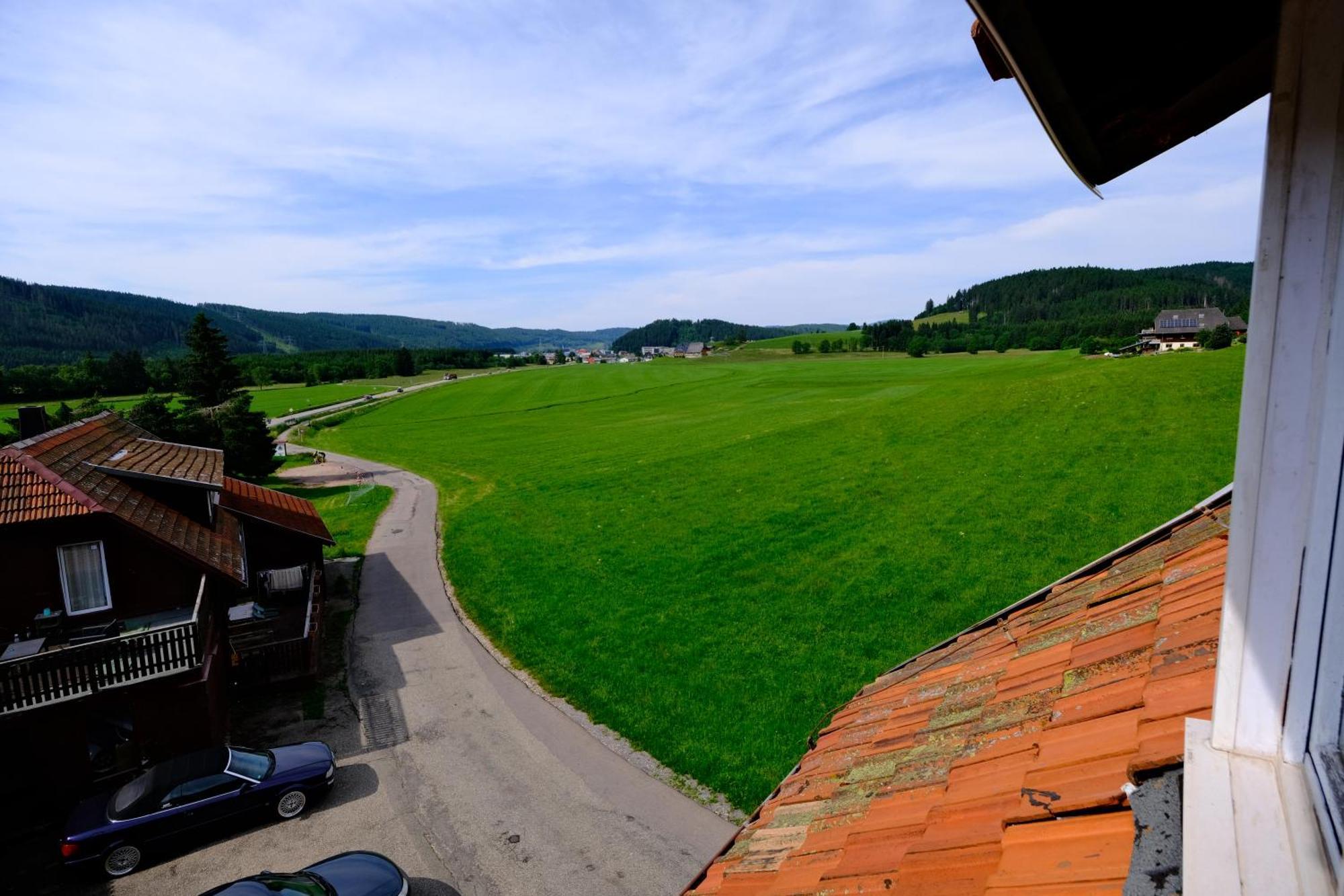 B Und B Titisee Hotel Sonnenmatte Nahe Badeparadies Exteriör bild